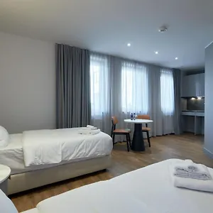 Fourty Three Luxury Serviced Apart Otel