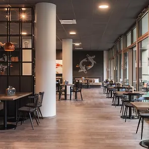 - The Niu Tab Main Station By Ihg Otel
